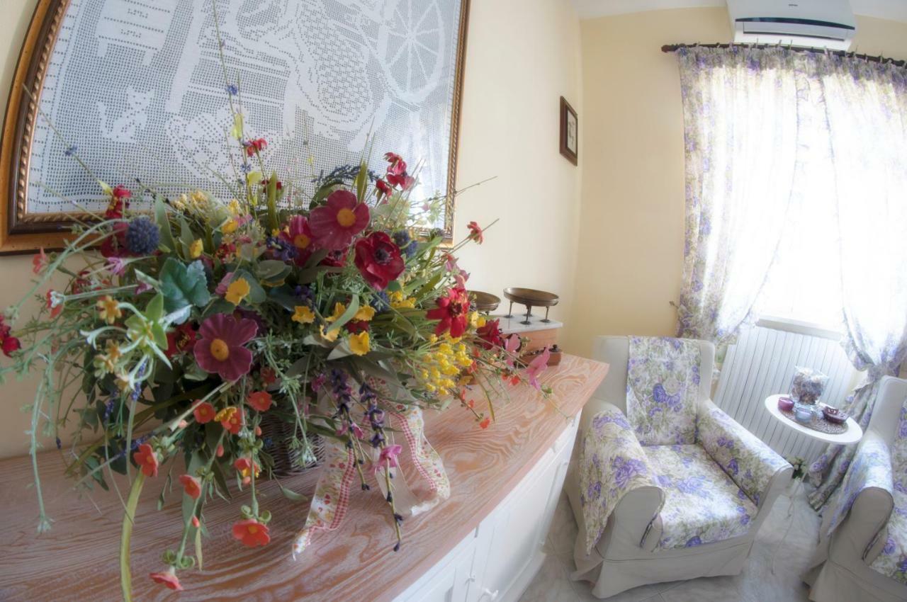 Bed And Breakfast Nonna Loreta Formello Luaran gambar
